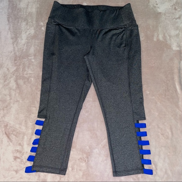 Lane Bryant livi active crop leggings 14/16 - Picture 3 of 9